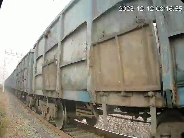 00059_v38_frame00895_id008465_train_0_89_jpg.rf.d1464d340fb321ba37b70be2f88d894a.jpg